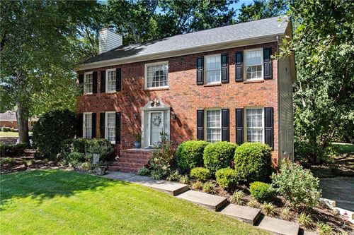 2451 Meadowglen Trl, Snellville, GA, 30078-2275 | Card Image