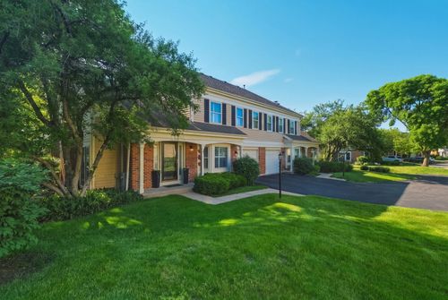 1934 N Charter Point Dr, Arlington Heights, IL, 60004-7252 | Card Image