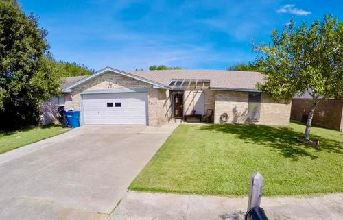 965 Raven St, Corpus Christi, TX, 78418-5019 | Card Image