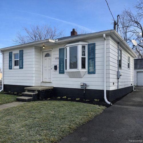 1115 Barney Ave, Flint, MI, 48503-3219 | Card Image