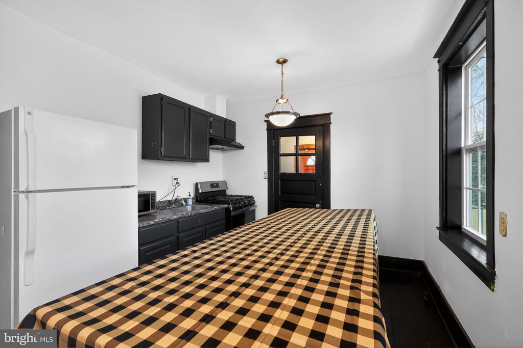 Residential in WASHINGTON 4
