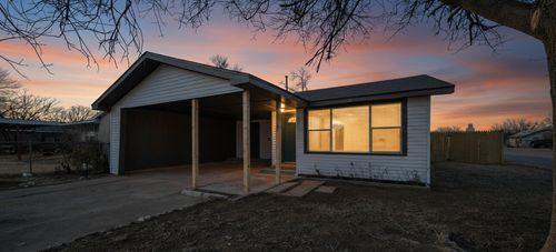 409 E 6th St, Idalou, TX, 79329-9076 | Card Image