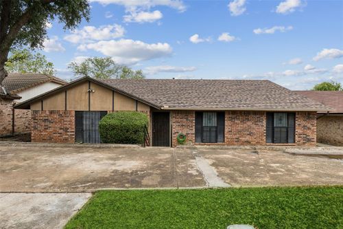 2862 Southpark Lane, Fort Worth, TX, 76133 | Card Image