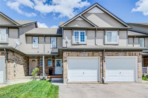 31 Red Clover Crescent, Kitchener, ON, N2E4G8 | Card Image