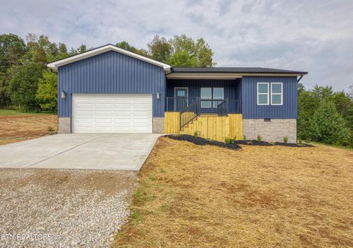 120 Huckleberry Holw, Kingston, TN, 37763-2023 | Card Image