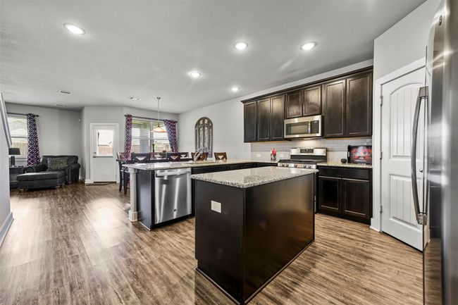 2 Pheasant Run, House other with 4 bedrooms, 3 bathrooms and null parking in Sanger TX | Image 9