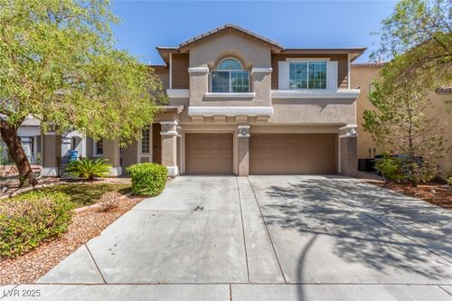7352 Hollywood Park Ave, Las Vegas, NV, 89129-6062 | Card Image