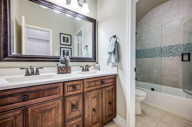 4211 Creek Bend Ct, House other with 5 bedrooms, 4 bathrooms and null parking in Corinth TX | Image 22