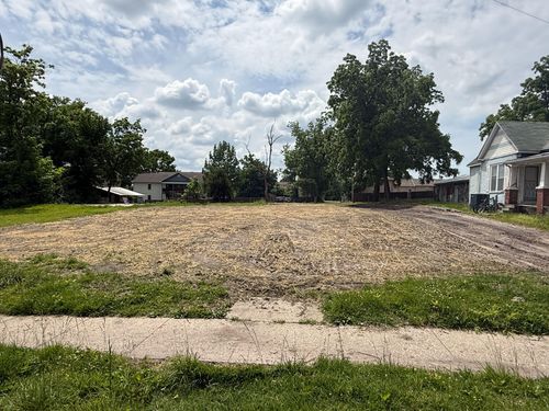 407 N 8th St, COLUMBIA, MO, 65201 | Card Image