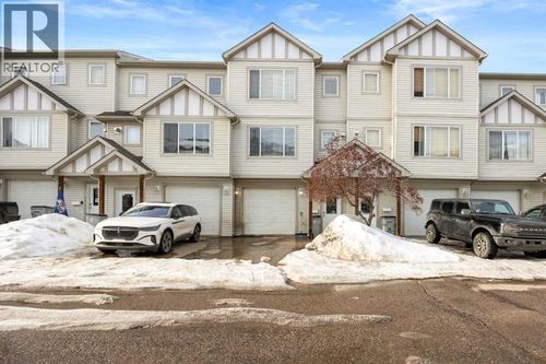 240 Laffont Way, Fort Mcmurray, AB, T9K2W2 | Card Image