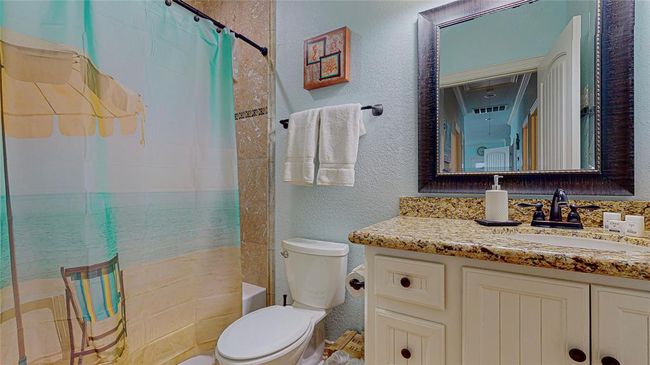 Spacious tub/shower combo with a window for extra light! | Image 31