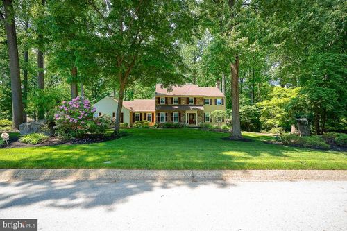 3303 Greene Countrie Dr, NEWTOWN SQUARE, PA, 19073-1909 | Card Image