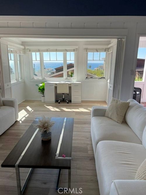 2750 Solana Way, Laguna Beach, CA, 92651-3914 | Card Image