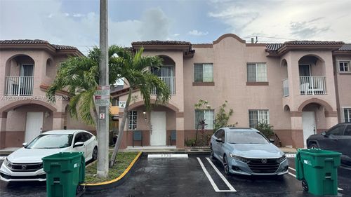 8732-8732 Nw 107th Ter, Hialeah Gardens, FL, 33018 | Card Image