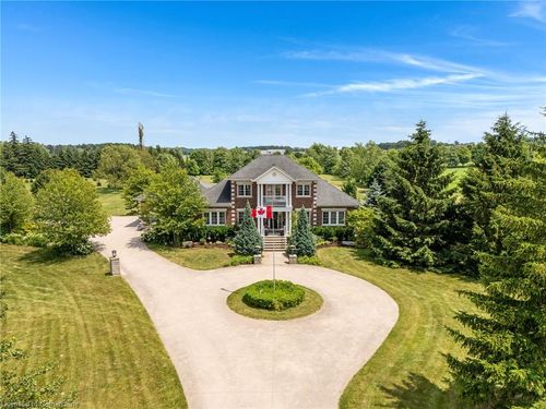 2865 Herrgott Rd, Saint Clements, ON, N0B2M0 | Card Image