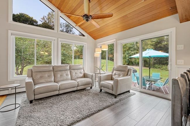 82 Central Tpke, House other with 4 bedrooms, 3 bathrooms and 10 parking in Sutton MA | Image 17