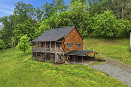 527 Little Creek Rd, Amity, PA, 15311-1145 | Card Image