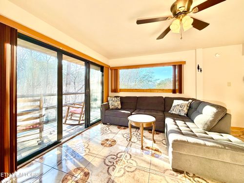 914-1081 Cove Rd, Sevierville, TN, 37876-7813 | Card Image