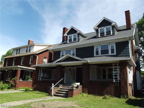 13109 Cedar Rd, Cleveland Heights, OH, 44118-2724 | Card Image