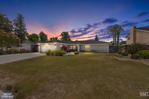 7613 Eastlorne Ct, Bakersfield, CA, 93309-4236 | Card Image