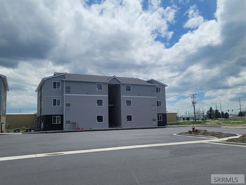 303-238 Ella Ln, Rexburg, ID, 83440-1765 | Card Image