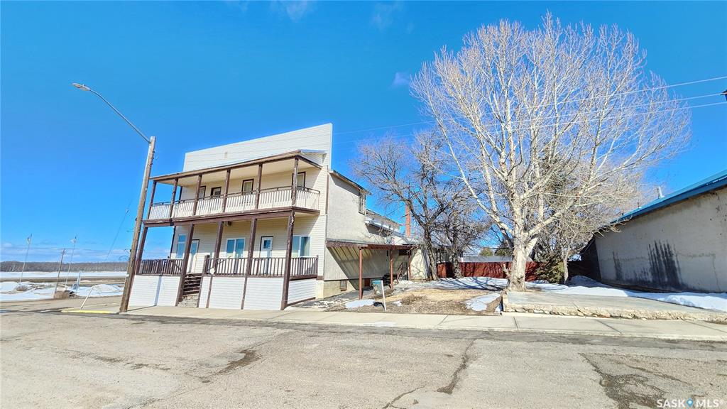 Commercial Sale in Hafford