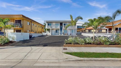 2-426 Nw 13th Ave, Miami, FL, 33125-4791 | Card Image