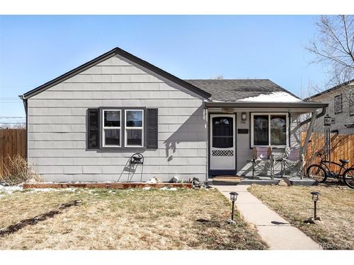 890 Nome St, Aurora, CO, 80010-4170 | Card Image