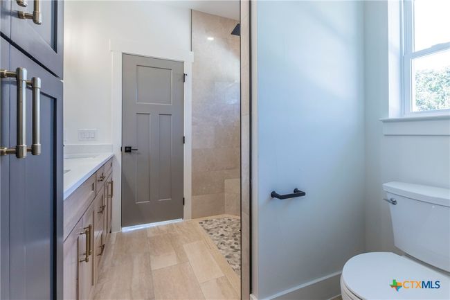 645 Jonquil Dr, House other with 3 bedrooms, 2 bathrooms and null parking in Spring Branch TX | Image 16