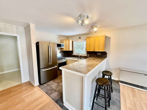 257 Meadow Ln, Stowe, VT, 05672-4640 | Card Image