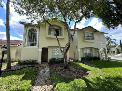 10883 Nw 8th St, Pembroke Pines, FL, 33026-4053 | Card Image