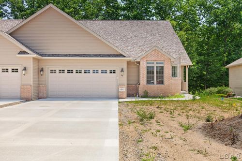 1641 Rivers Edge Ct, Adrian, MI, 49221-3795 | Card Image