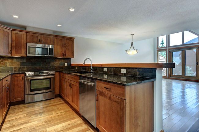 7303 - 101G Stewart Creek Landing, Condo with 2 bedrooms, 2 bathrooms and 2 parking in Canmore AB | Image 5
