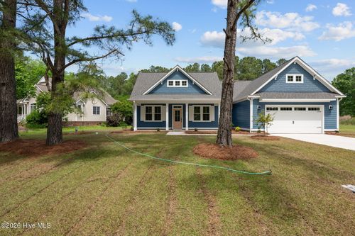 603 Windward Dr, Oriental, NC, 28571-9670 | Card Image