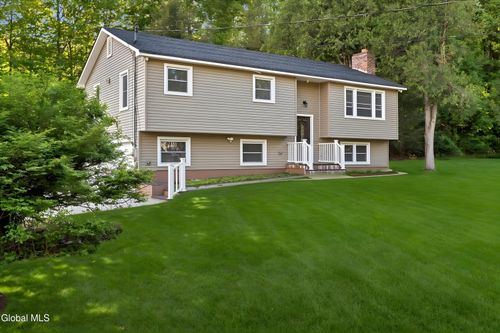 513 Canada St, Lake George, NY, 12845-1029 | Card Image