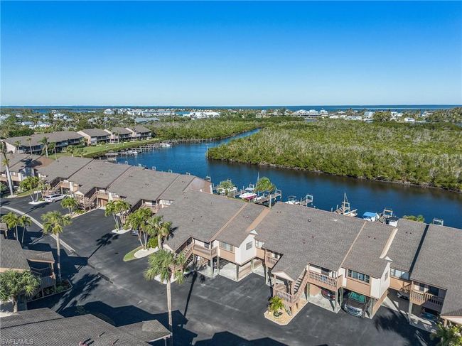 APT-502 - 7596 Captains Harbor Dr, Condo with 2 bedrooms, 2 bathrooms and 4 parking in Bokeelia FL | Image 25