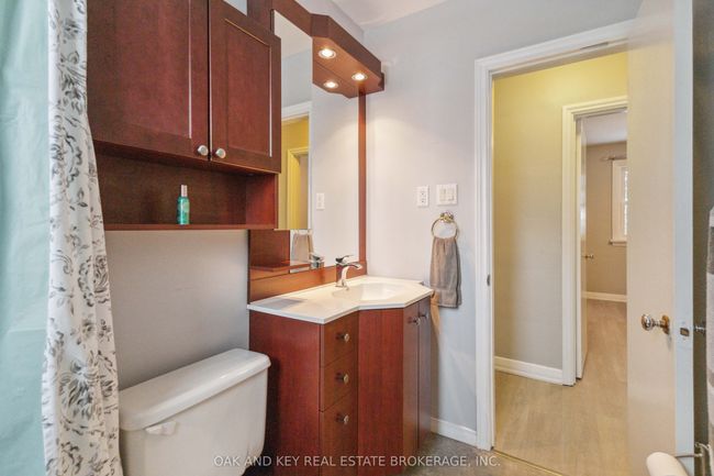 211 Trowbridge Ave, House other with 4 bedrooms, 2 bathrooms and 4 parking in London ON | Image 18