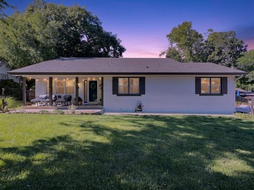 818 E Greenway Ct, Derby, KS, 67037-2817 | Card Image