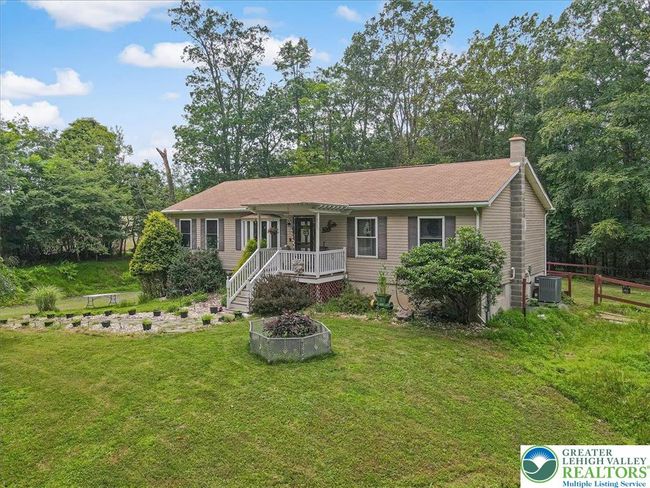 600 N Harrity Rd, House other with 2 bedrooms, 2 bathrooms and null parking in Palmerton PA | Image 7