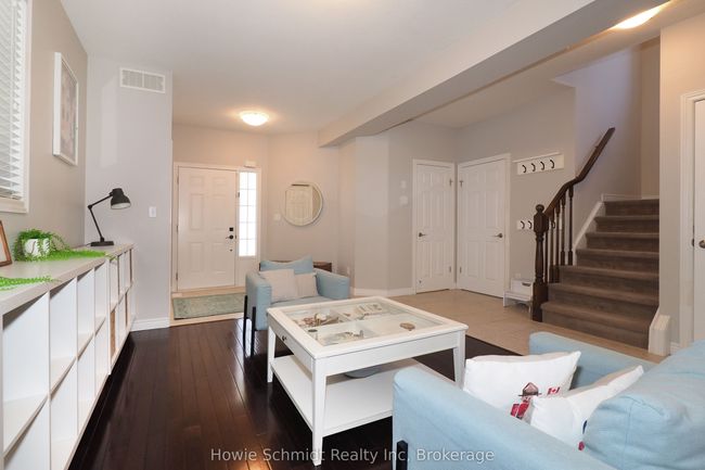 11 - 90 Alderson Dr, Condo with 3 bedrooms, 4 bathrooms and 3 parking in Cambridge ON | Image 9
