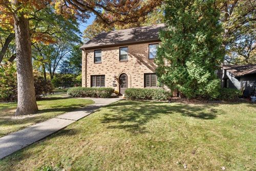 3918 Nakoma Road, MADISON, WI, 53711 | Card Image