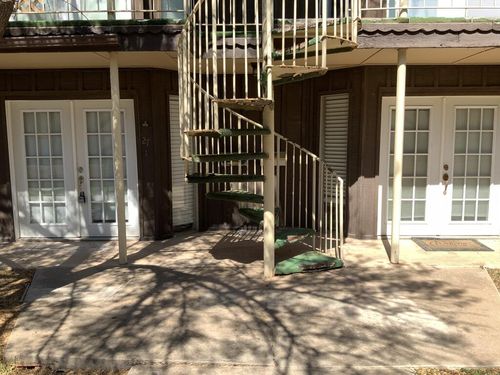 27-501 W Scharbauer Dr, Midland, TX, 79705-8835 | Card Image