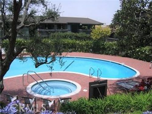 b-103-6542 Ocean Crest Dr, Rancho Palos Verdes, CA, 90275-5400 | Card Image