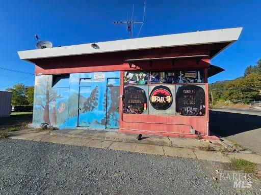 Commercial Sale in Laytonville 3