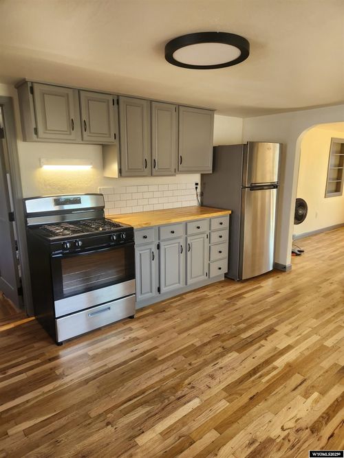 1342 High St, Torrington, WY, 82240-3363 | Card Image