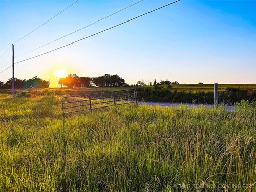 6 E 260 Rd, Vinita, OK, 74301 | Card Image