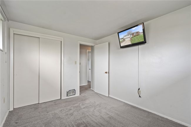 124 Wyndfield Dr, House other with 3 bedrooms, 1 bathrooms and 2 parking in Mount Pleasant PA | Image 20