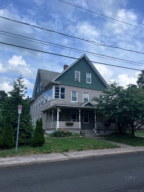9 Starkweather St, Manchester, CT, 06042-3213 | Card Image