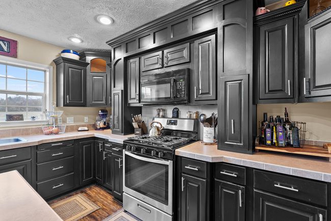 76 4 Th St, House other with 2 bedrooms, 2 bathrooms and null parking in Plainwell MI | Image 7