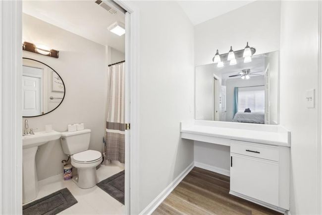 APT-405 - 2161 Peachtree Rd Ne, Condo with 2 bedrooms, 2 bathrooms and 1 parking in Atlanta GA | Image 26